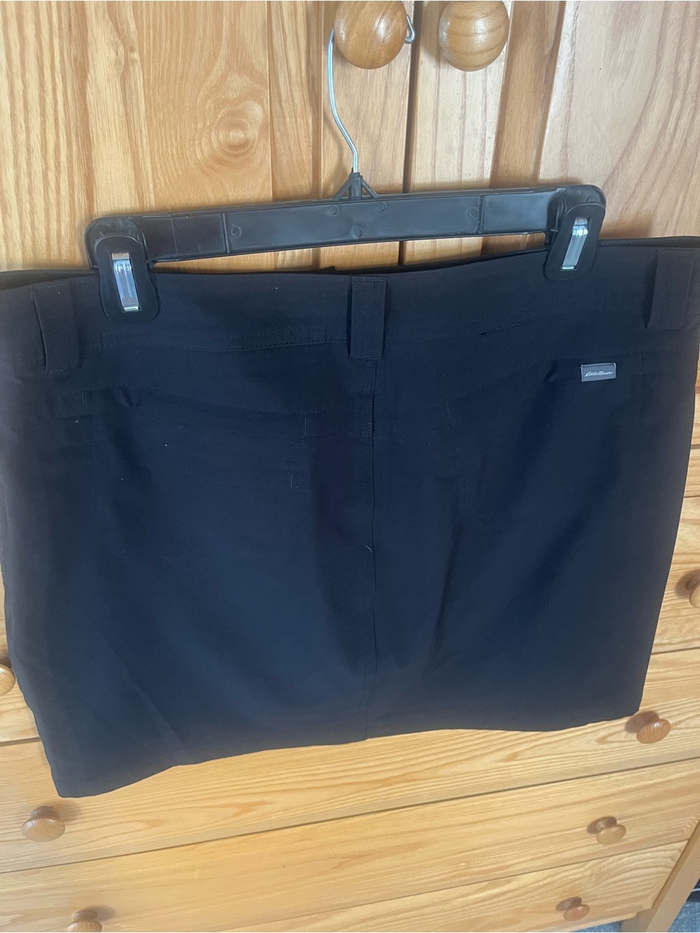 Eddie Bauer 10 Black Stretch Casual Skort - Picture 2 of 2